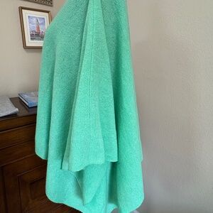 ALASHAN 100% Cashmere Poncho Sweater Spring Green One Size Soft Luxury Knit Wrap